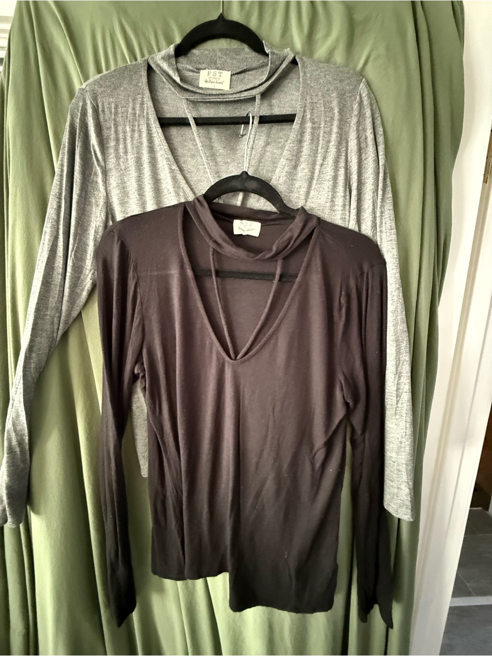 Project Social T V-Neck with collar Long Sleeve Top – Black & Gray bundle sz L